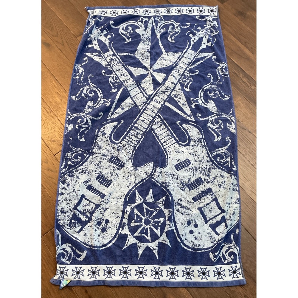 Kirkland Signature Beach Towel 100% Egyptian Cotton 63"X 36" Guitars